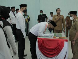 183 CPNS Aceh Jaya Dilantik Dan Disumpah Sebagai PNS, Bupati Irfan TB; PNS Harus Profesional dan Disiplin