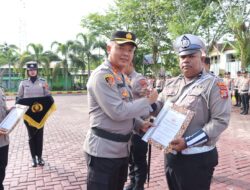 Polres Aceh Barat Berikan Penghargaan Untuk Sejumlah Personel Berprestasi