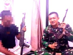 Eks Kombatan GAM di Aceh Barat Serahkan Dua Pucuk Senjata, AK 47 dan AK 56