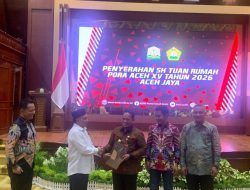 Dr Nurdin Terima SK Tuan Rumah PORA XV Tahun 2026