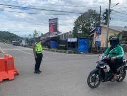 Satlantas Polres Aceh Jaya Lakukan Strong Point Pagi Guna Meningkatkan Keamanan Lalu Lintas