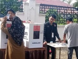 KIP Nagan Raya Gelar Simulasi Pemilihan Pemungutan Suara di TPS