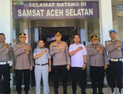 Kapolres Aceh Selatan Tinjau Samsat, Pastikan Pelayanan Publik Prima