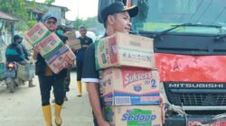 Wabup Aceh Jaya Bantu Genset hingga Starlink ke Korban Bencana Aceh Tamiang