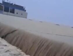 Banjir Susulan Meluas, Warga Pidie Jaya Terancam Terisolasi