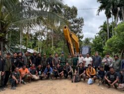 Polisi Amankan Excavator dan Tiga Terduga Pelaku Tambang Emas Ilegal di Aceh Jaya