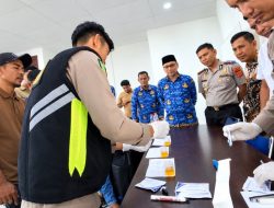 Cegah Penyalahgunaan Narkoba, Keuchik di Aceh Jaya Jalani Tes Urine Bertahap